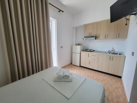 Black Pearl Hotel Hotel in Ksamil