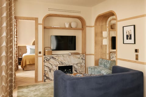 Separate living room