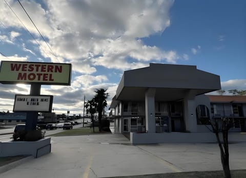 Western Motel Hattiesburg Inn in Hattiesburg