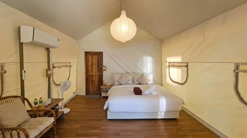 The Woods Beachfront Tent Resort in Krabi Changwat