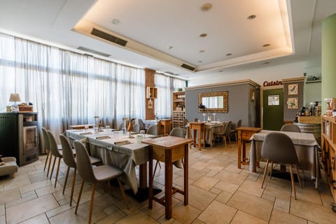 Il Colombaro Apartment hotel in Lake Garda