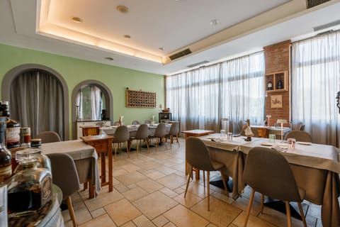 Il Colombaro Apartment hotel in Lake Garda