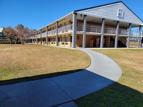 Executive Inn & Suites Motel in Dothan