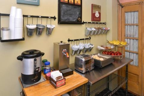 Valued Stay Mayflower Hotel in Madison