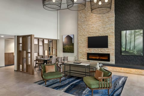 Fairfield by Marriott Inn & Suites Madison South Hotel in Madison