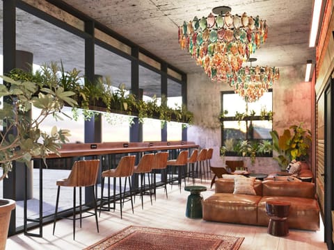 Bar/lounge