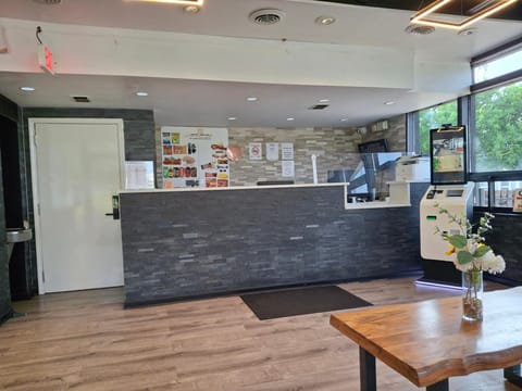 Hotel Weston Hotel in Rockford