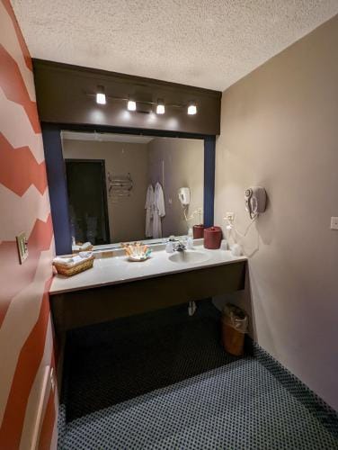 Hickory West Inn Motel in Chicago