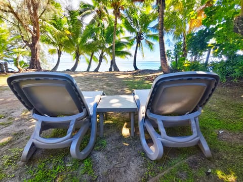 Natura Betela Beach Bungalow Hotel in Arorangi District