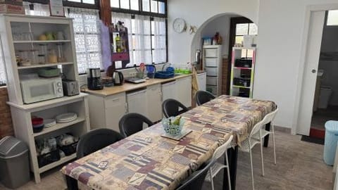 7 Calcosas Hostel in El Hierro