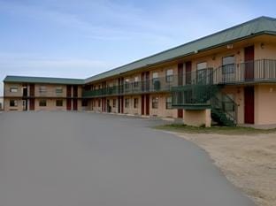 Econo Lodge Mineral Wells Hotel in Texas