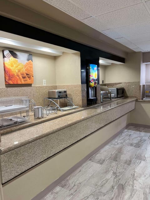 SureStay Plus by Best Western Mobile I-65 Hotel in Mobile