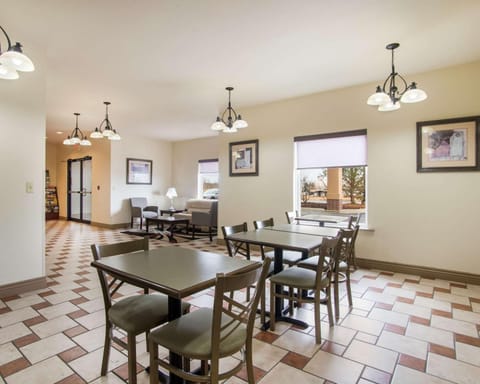 Econo Lodge Anderson Hotel in Ozark Mountains