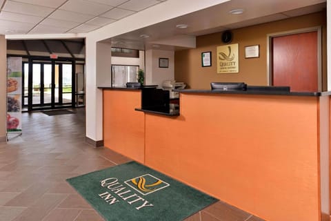Quality Inn & Suites Matteson near I-57 Hotel in Indiana
