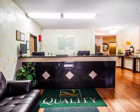Quality Inn & Suites Champaign North - Urbana Hotel in Champaign