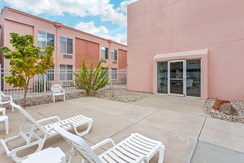 Quality Suites Moab near Arches National Park Hotel in Moab