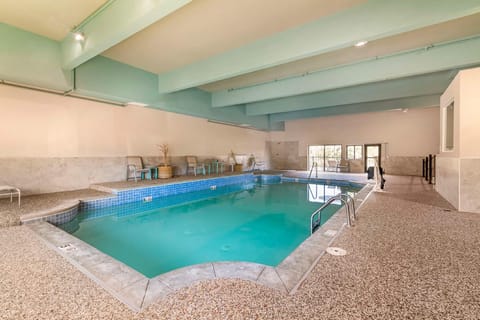 Best Western Plus Landmark Inn Hotel in Laconia