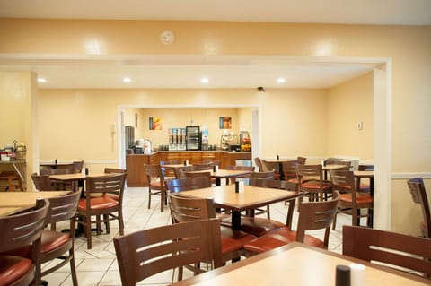 Best Western Village Inn Hotel in Fresno