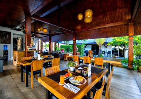 Phuket Airport Hotel Resort in Mai Khao