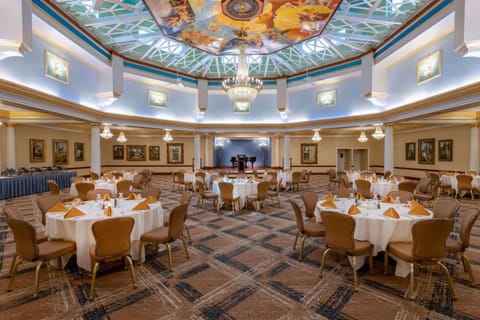 Banquet hall