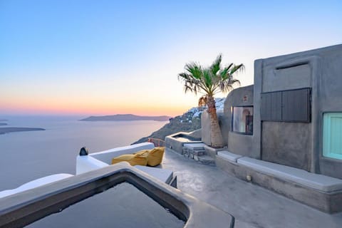 Sophia Luxury Suites Hotel in Imerovigli