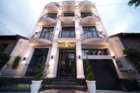 Amenity (Guest room)