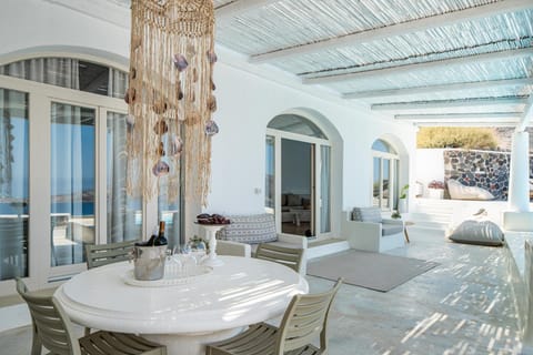 Ode Villa Hotel in Santorini