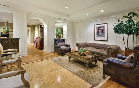 Inn at the Opera Hotel in Western Addition