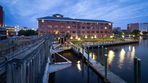 Best Western Plus Coastline Inn Hotel in Wilmington