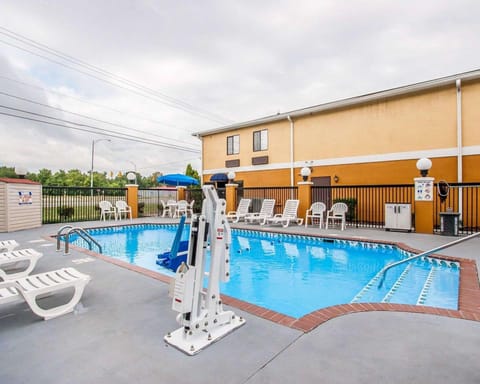 Quality Inn Edmund Pettus Bridge Area Hotel in Selma