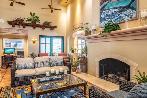 Shared lounge/TV area