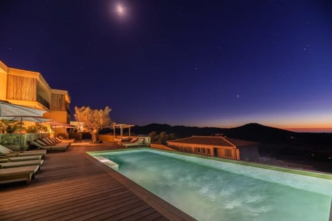 Private pool