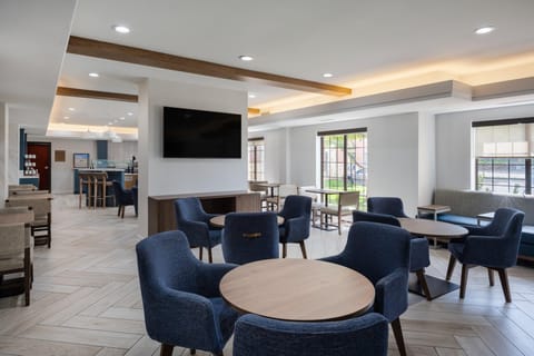 Staybridge Suites West Des Moines By IHG Hotel in West Des Moines