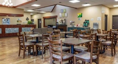 Quality Inn & Suites Zanesville City Center Hotel in Zanesville