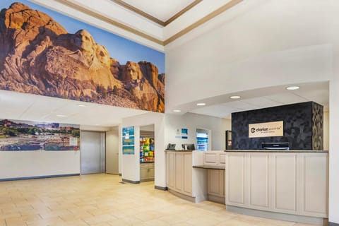 Clarion Pointe Sioux Falls Airport Hotel in Sioux Falls