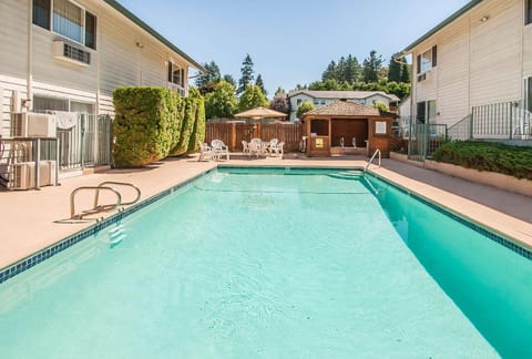 Quality Inn & Suites Vancouver - Hazel Dell Hotel in Vancouver