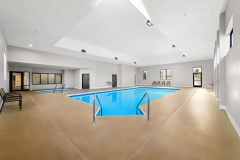 Comfort Suites Stevens Point Hotel in Stevens Point