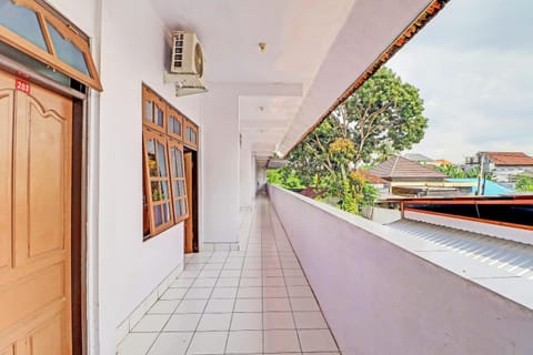 Hotel O Gusti Residence Hotel in North Kuta