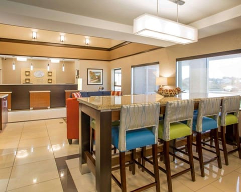 Comfort Suites Columbus West- Hilliard Hotel in Ohio