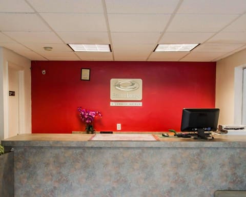 Travelodge by Wyndham Gainesville Hotel in Gainesville