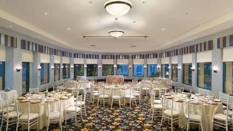 Crowne Plaza Cabana Hotel By IHG Hotel in Los Altos