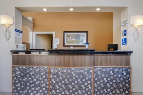 Best Western Plus Inn of Hayward Hotel in Hayward