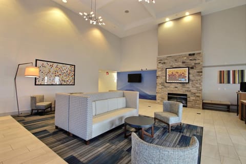 Holiday Inn Express Hotel & Suites Milwaukee Airport By IHG Hotel in Oak Creek