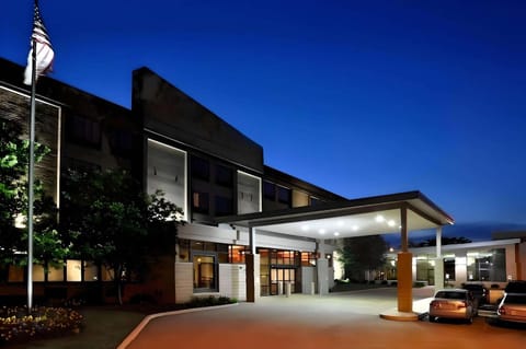 Comfort Suites Milwaukee West Hotel in Milwaukee