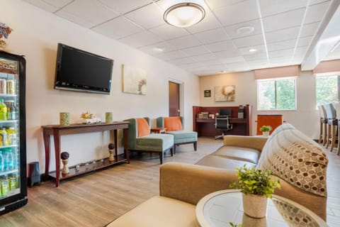 Best Western Plus Oak Mountain Inn Hotel in Pelham