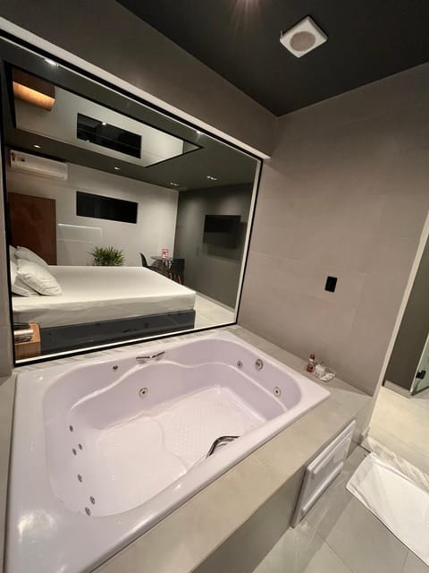 Hot tub