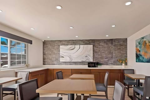 Comfort Inn Hayward - Oakland South Hotel in Union City