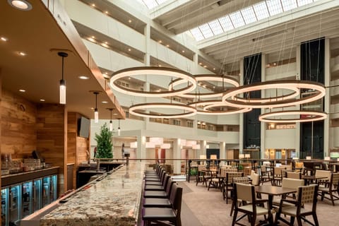 Embassy Suites by Hilton Milwaukee Brookfield Hotel in Brookfield