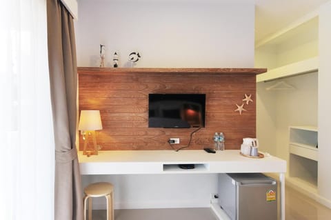 Chill House at Naiyang Hotel in Mai Khao