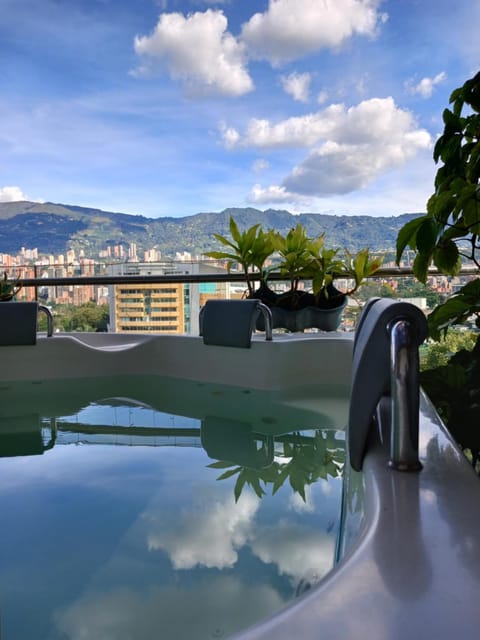 Hot tub